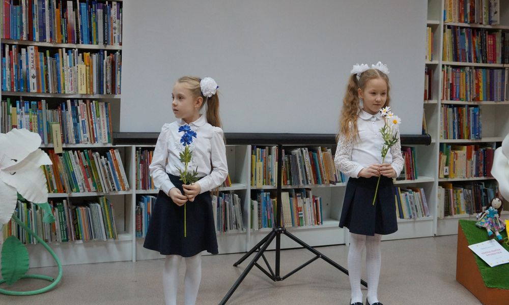 Выступления юных чтецов