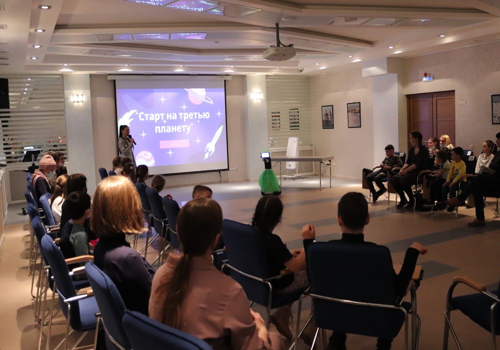 Старт на третью планету с роботом Эврикой