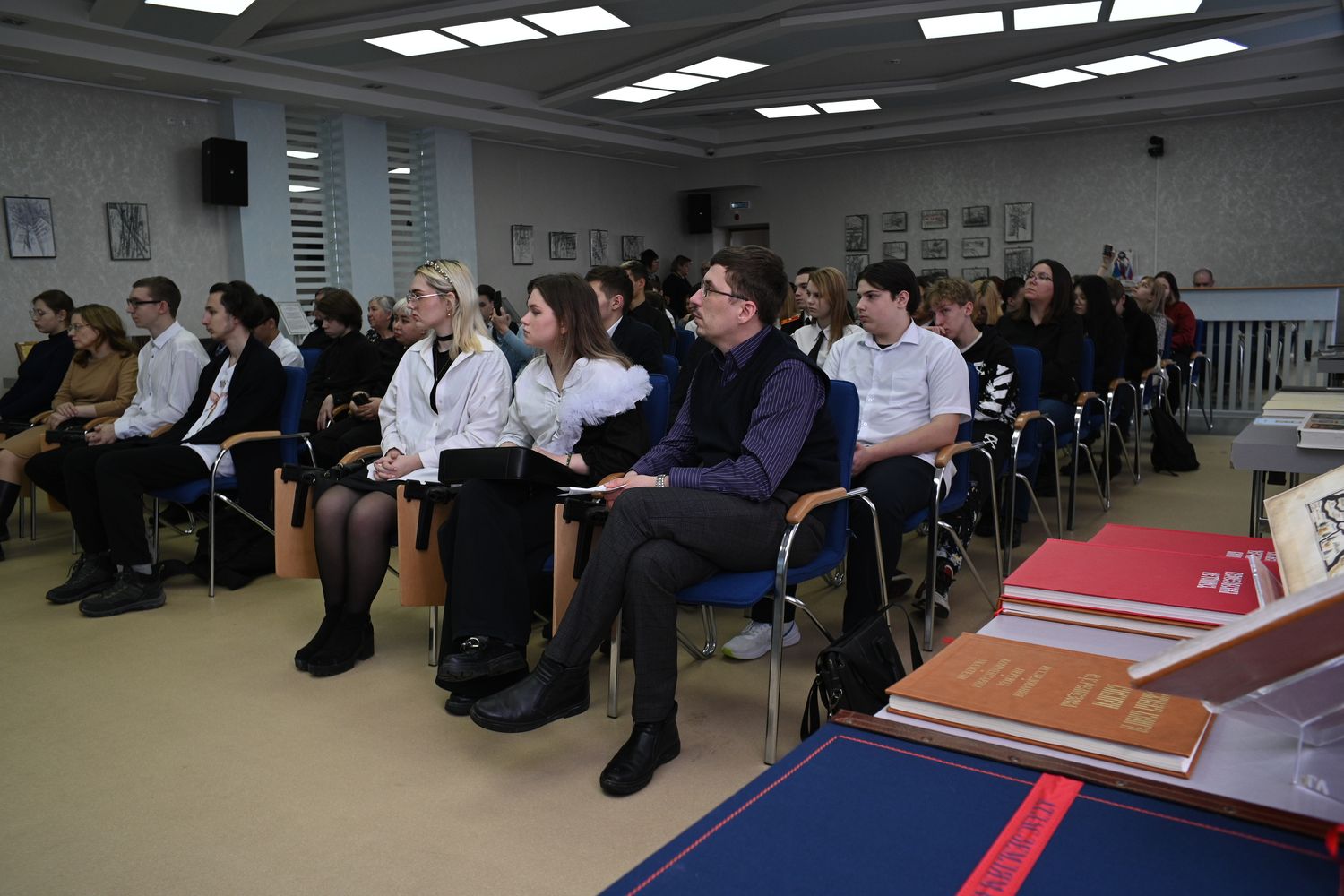 Сессия «Колонизация Сибири от прошлого к будущему. Дискуссионные вопросы»