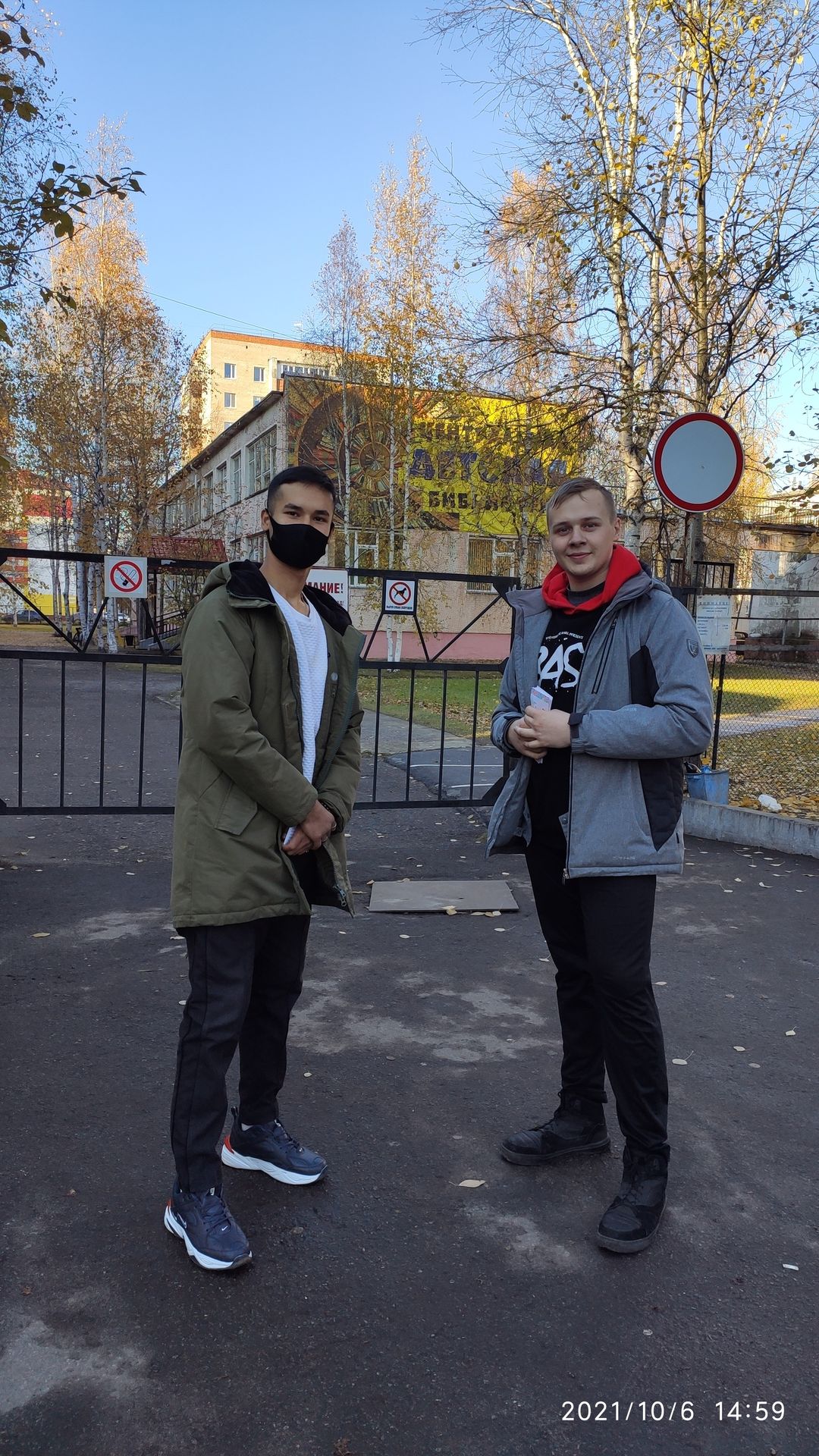 Добровольцы объединения ВОЛОНТЕРЫ - СПК