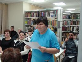 Победительница личного зачета конкурса Тифлочитатель М. Бондаренко